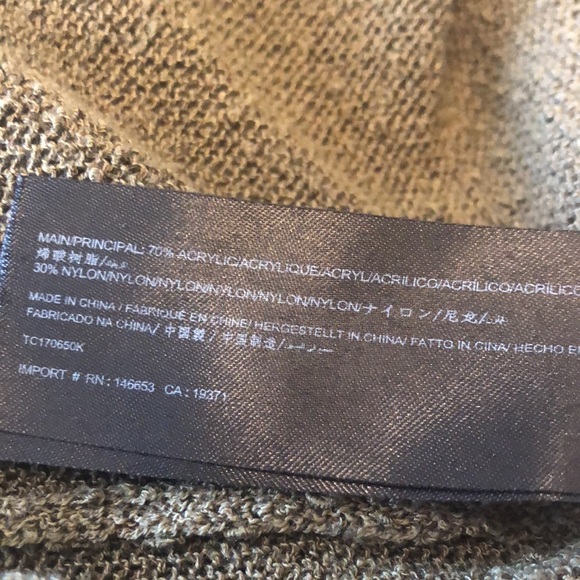 Tha fifth label olive green with slits on side - Picture 9 of 10